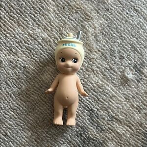 Authentic Snack Series Sugar Sonny Angel